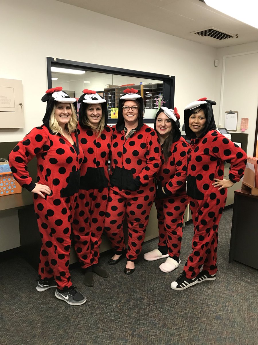 anolson72's tweet photo. Pajama Day for Highland Elementary’s Kindness Week. Smells like team spirit! https://t.co/TY3x8m8Pr9