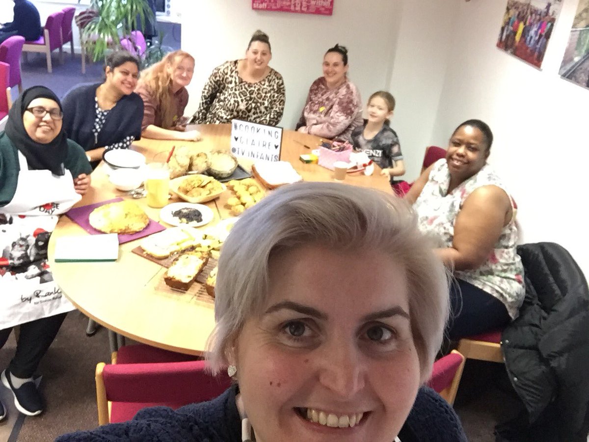 ClaireSmith_42's tweet photo. #epic #cookingwithclaire @TVInfants #carb #attack #BakeItTogether had some amazing help & 3 #firsttimeever #bakers who were off to @asda to get #tottenhamcake #ingredients after their #success this morning #hardworkpaysoff #practicemakesperfect https://t.co/U6nE9miSla