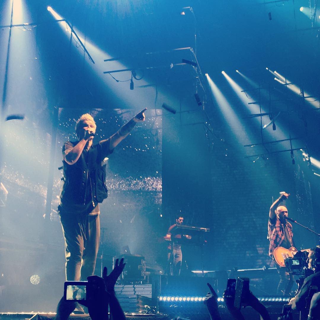 elliewhitt's tweet image. Such an epic night- contemplating tickets for the Liverpool show as well!!! #FreedomChildTour @thescript #secondrow #livingthedream