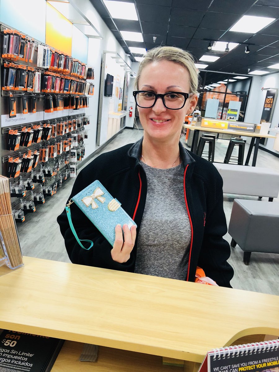 HeydyM90's tweet photo. #BoostNationEvent @ssweet1122 @tarafm2016 _NoLimitWireless @Hunterville_Location 9548 mt.Holly Hunterville rd Hunterville NC 28078 #FBPROMO #$120_OFF #AddaLine #FreeMoth #FreePhone https://t.co/6HcmSdF4wr
