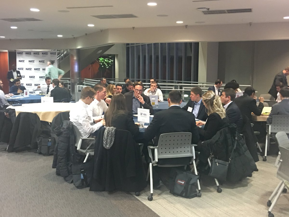 KatzCaseComp's tweet photo. Scenes from the welcome dinner. #KICC2018 https://t.co/jSYSBjFEcY
