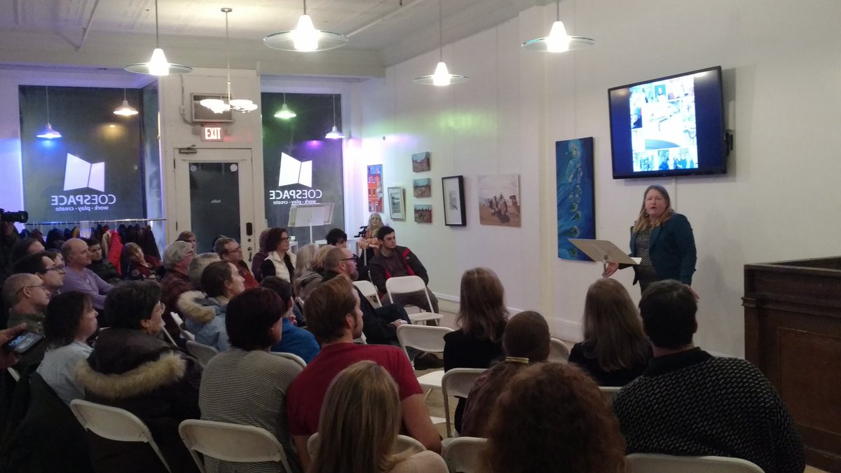 It's Humanities Day Eve in Bangor! Kicking off with a Powered by PK event here in our cozy space. You can find a full schedule of events here: umaine.edu/mhc/event/2018…