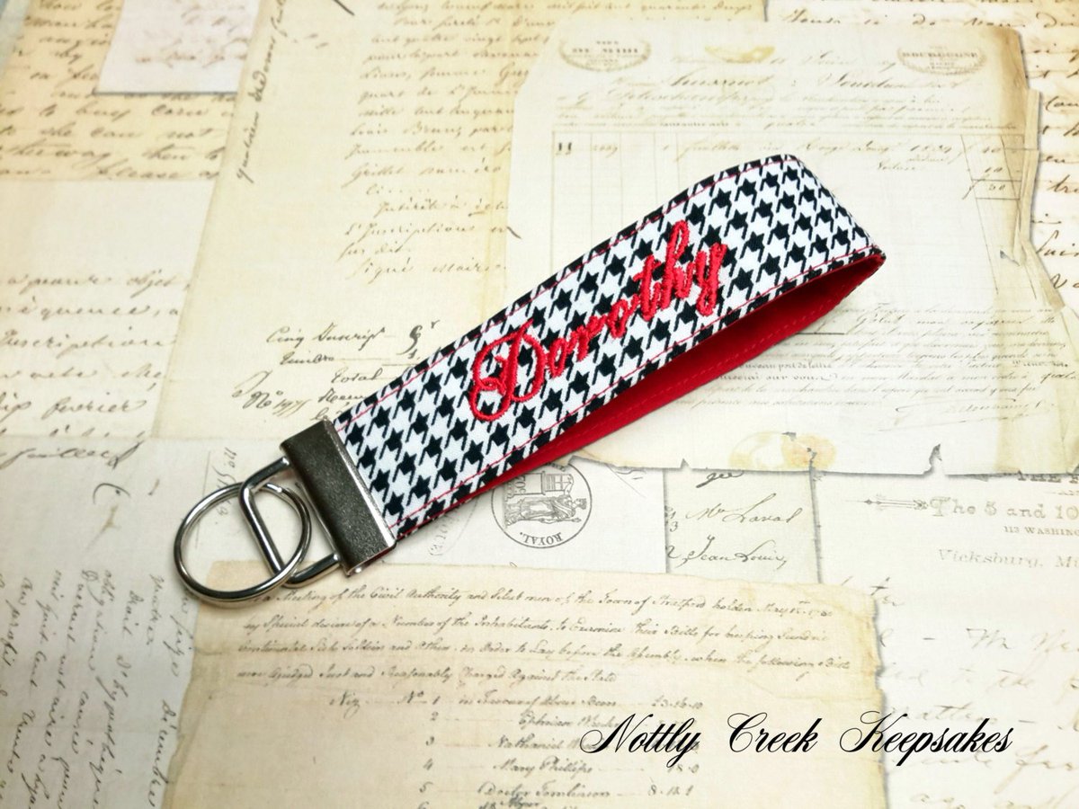 DesignsByNCK's tweet photo. Thanks for the great review xokadypieox ★★★★★! https://t.co/DZFeC5aCPD #etsy #accessories #keychain #wristletkeychain #wristletkeyfob #customkeychain #keyfobs #fabrickeychain #keyholder #keyringkeyring https://t.co/eoHfaFuqRp
