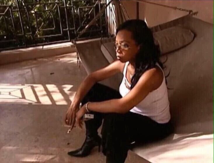 No_Chillz's tweet photo. When your friends hit you with "I'm right around the corner, be ready" text but it's been an hour since they texted you https://t.co/MO1is1yG3P