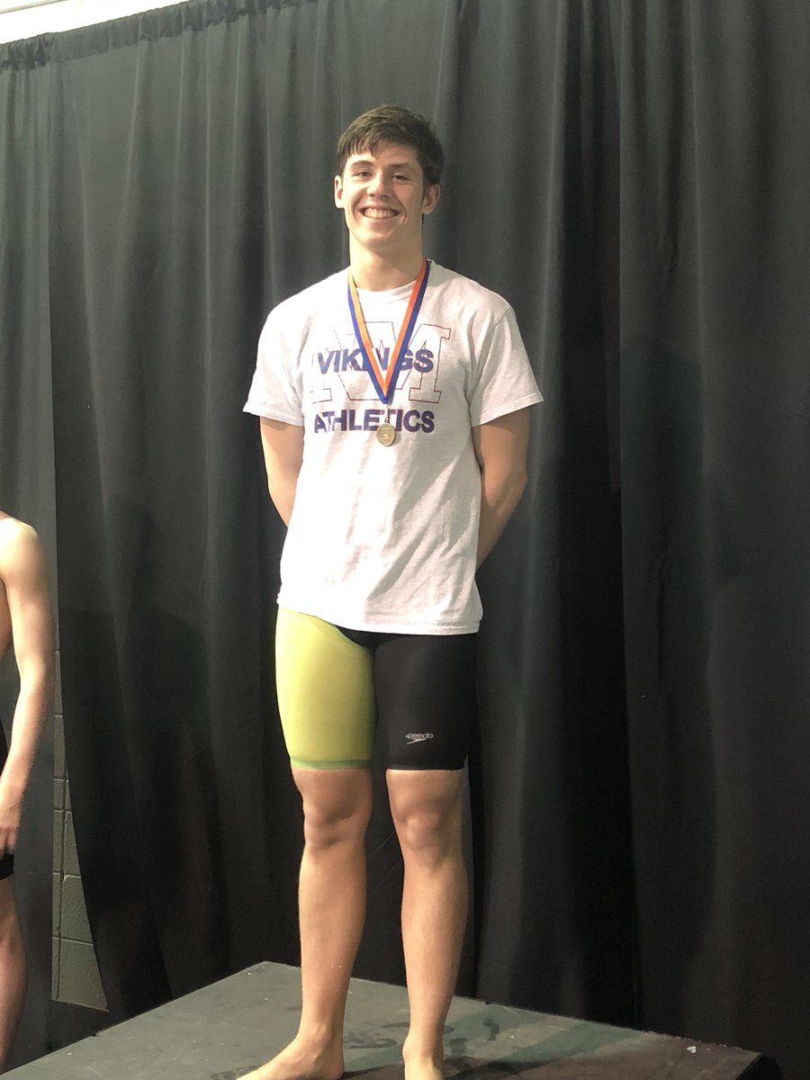 ANOTHER 1ST PLACE for Sr. Avery Gambill in the 500 Free with a time of 4:35.22!