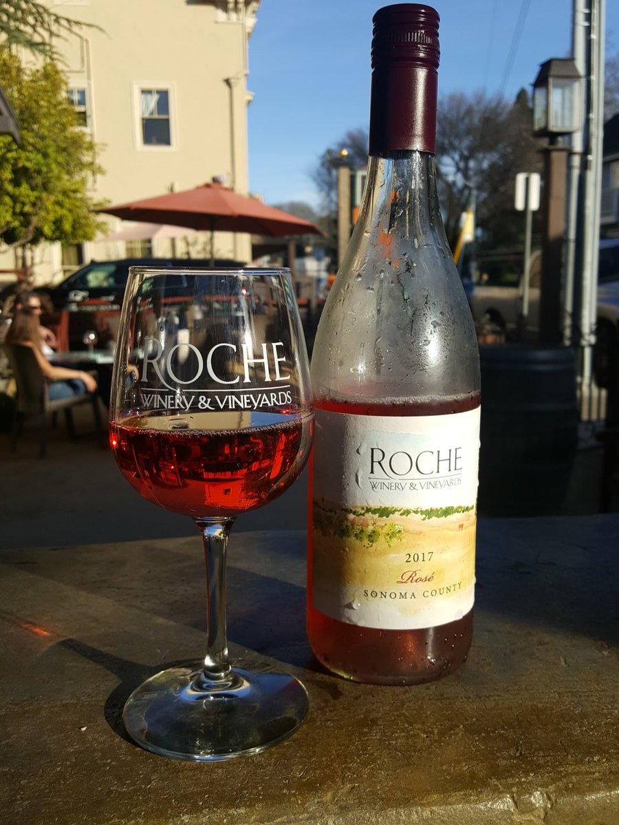 Sunny and 70 forecasted all weekend! Wish you were here! #Sonoma #WineTasting