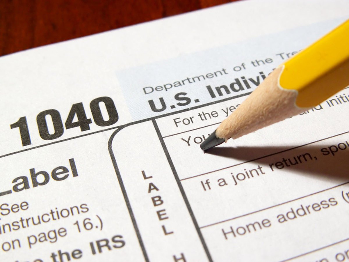 If you are a low to moderate-income tax payer and need tax help, check out Volunteer Income Tax Assistance ow.ly/RSrY30iawah and the AARP ow.ly/Jo2b30iawkC for information on where to get help!