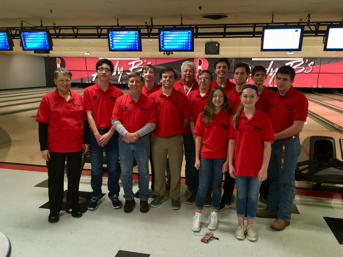 Union Varsity and Union JV BOTH win conference. This is varsity’s fourth year in a row to win conference. #Grind4State