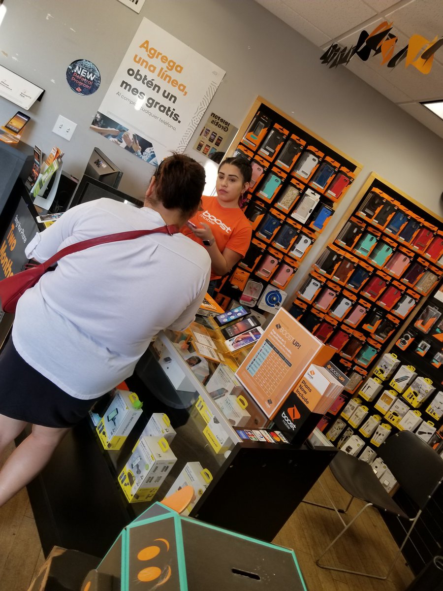 Customers coming in to <a href="/2020mobileesd04/">20/20 Mobile ESD04</a> with #FBpromo  #TaxSeasonKickoff in full swing! @relizondospg <a href="/DennisDesmith/">Dennis DeSmith</a> <a href="/MarcecoSales/">Marceco, Ltd.</a>