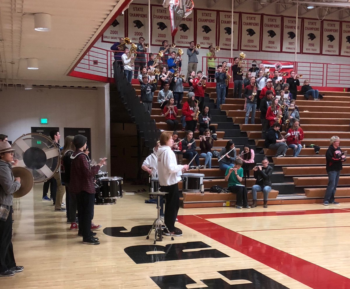 LNHS_Panthers's tweet photo. Thanks to the Panther Pep Band for coming out to the Boys BB game tonight! @TheLNDMs https://t.co/O8Jx8rYXX4