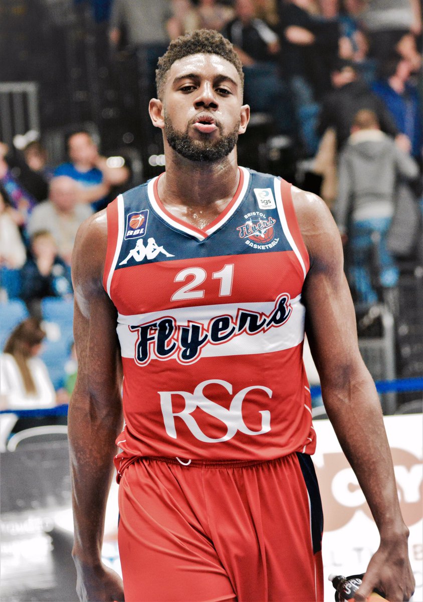 BBLFAN_'s tweet photo. @BristolFlyers 📸💯🏀 https://t.co/MSE9oE4ipk