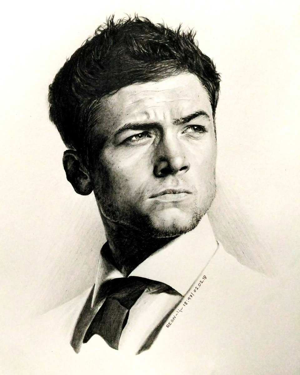 regnaultloisr's tweet photo. Here's @TaronEgerton aka EGGSY from the @KingsmanMovie serving gentleman looks. Charcoal and graphite pencils on 9x12 sketchpad. #Kingsman #Eggsy #GaryUnwin https://t.co/aEjSfqCmeC