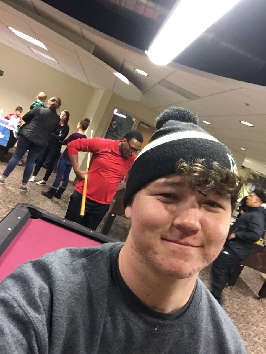 Shane_Miyake27's tweet photo. Saucin this man up in pool while chillin with the @DordtFB recruits #BIGLococomp https://t.co/bHrUiTEqfG