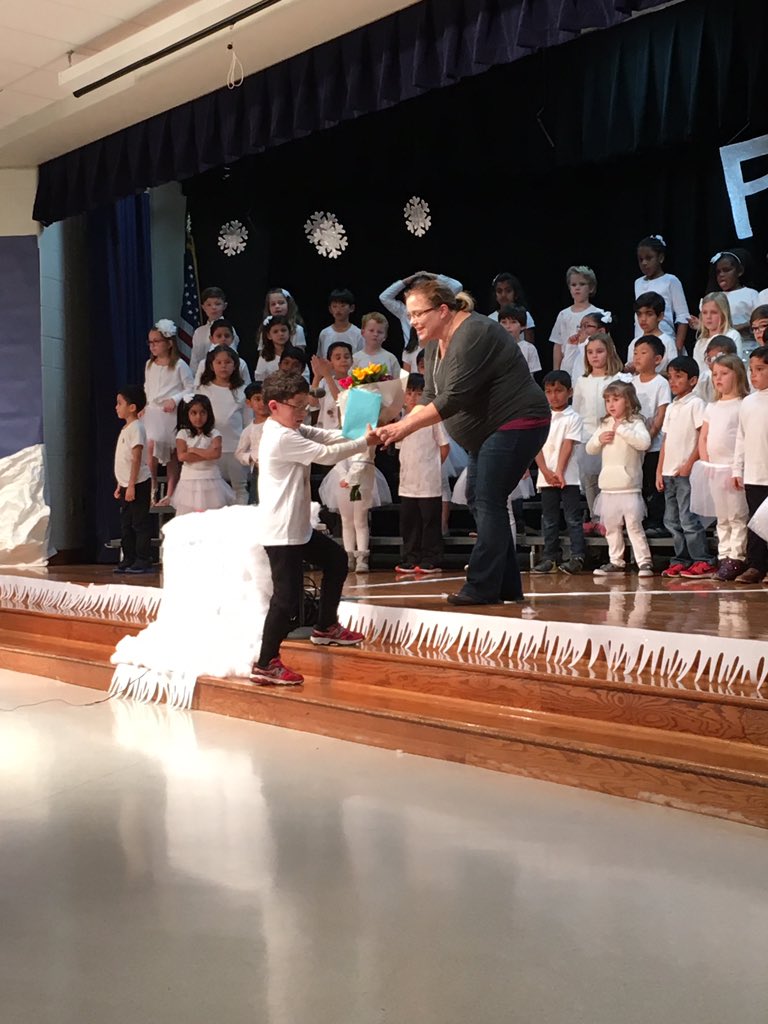Leland1st's tweet photo. Can't get over how proud I am of our 1st graders for giving the most amazing performance yesterday in their play!! #flakes #DCEtrailblazers https://t.co/x8zDki5tAv