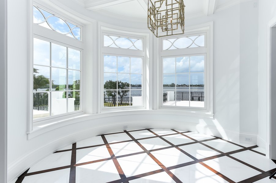 AnguillaSIR's tweet photo. MansionGlobal: Palm Beach's "Billionaire's Row" has a new pricey property for sale. The $61.5 million home—which features two waterfronts, a theater, infinity pool, spa and a four-car garage —is the 4th most expensive home on the market on the South Flor… https://t.co/1oITsZUbfl