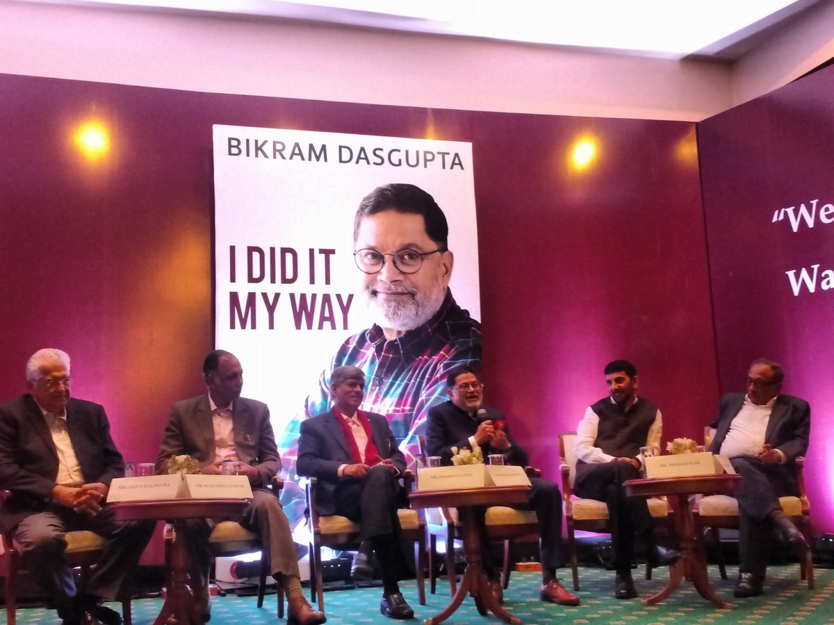 IDidItMyWayBook's tweet photo. For the first time, Kolkata is witnessing a colloquium on the Birth Of IT In India with the pioneers of the Indian IT industry at the unveiling of Bikram Dasgupta's memoire, I Did It My Way. 

#IDidItMyWay #LaunchDay #BikramDasgupta #Memoire #BDG #ITIndustry #BirthOfITInIndia https://t.co/QmXFYLomVX