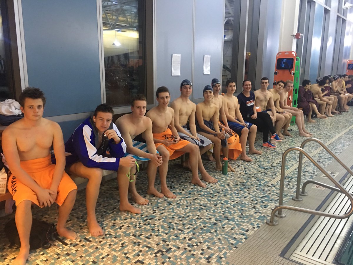 LSOCAthletics's tweet photo. #goromans 24pt victory over @uchicagolab #jonespayton #trimeet #boyswimming https://t.co/0KJ2hU1lI3