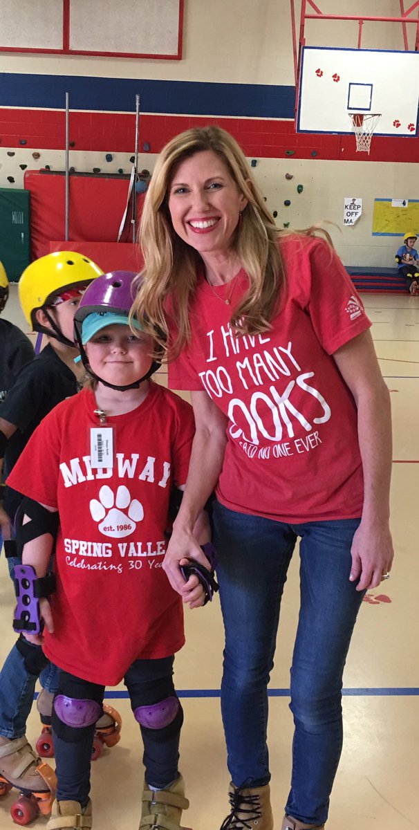 Terrilisaoleary's tweet photo. Final day of skate fun at Spring Valley elementary! https://t.co/9jD9yvblpo