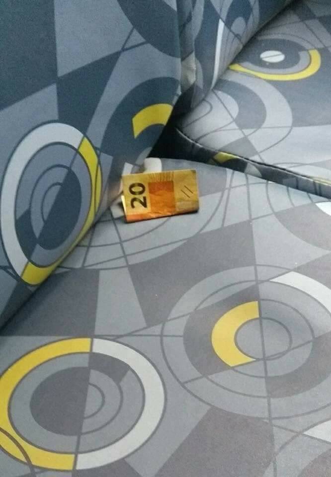 guxtavo_soares's tweet photo. marketing é tudo https://t.co/E8PbKs0aLG