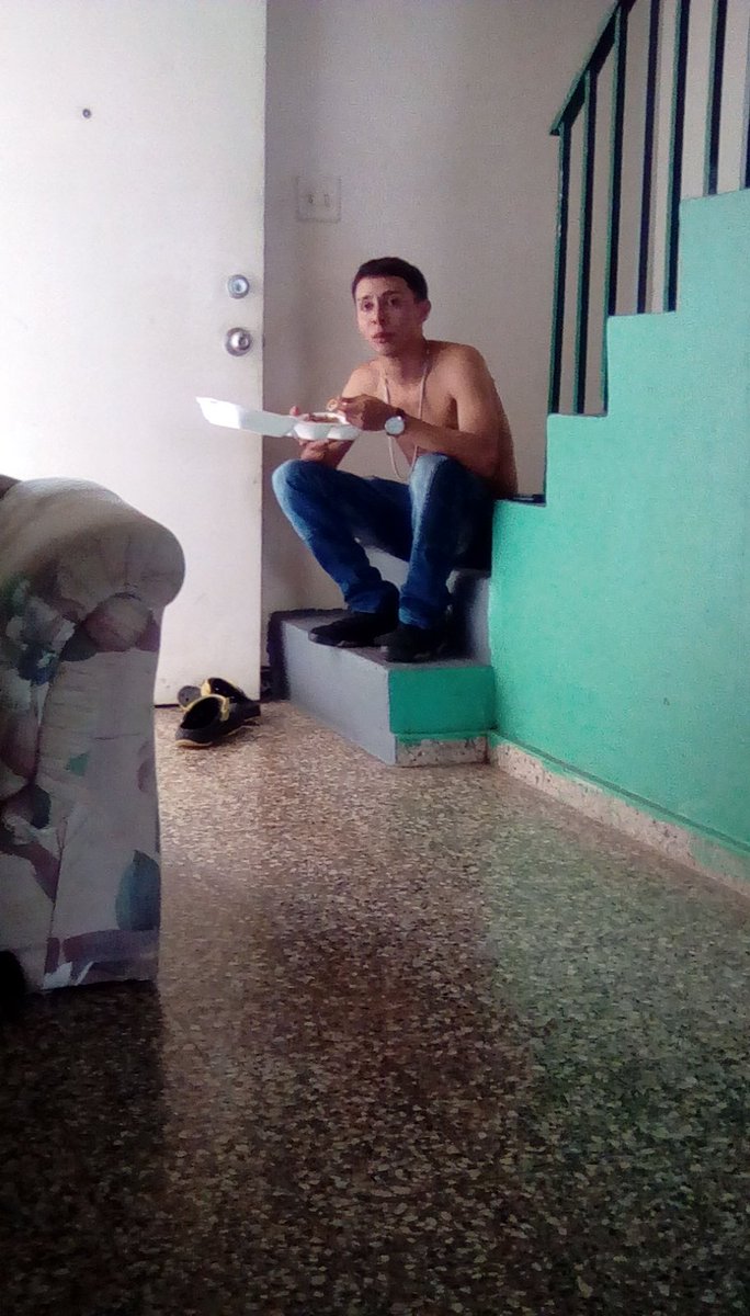 EL ANGEL CAIDO. tweet media