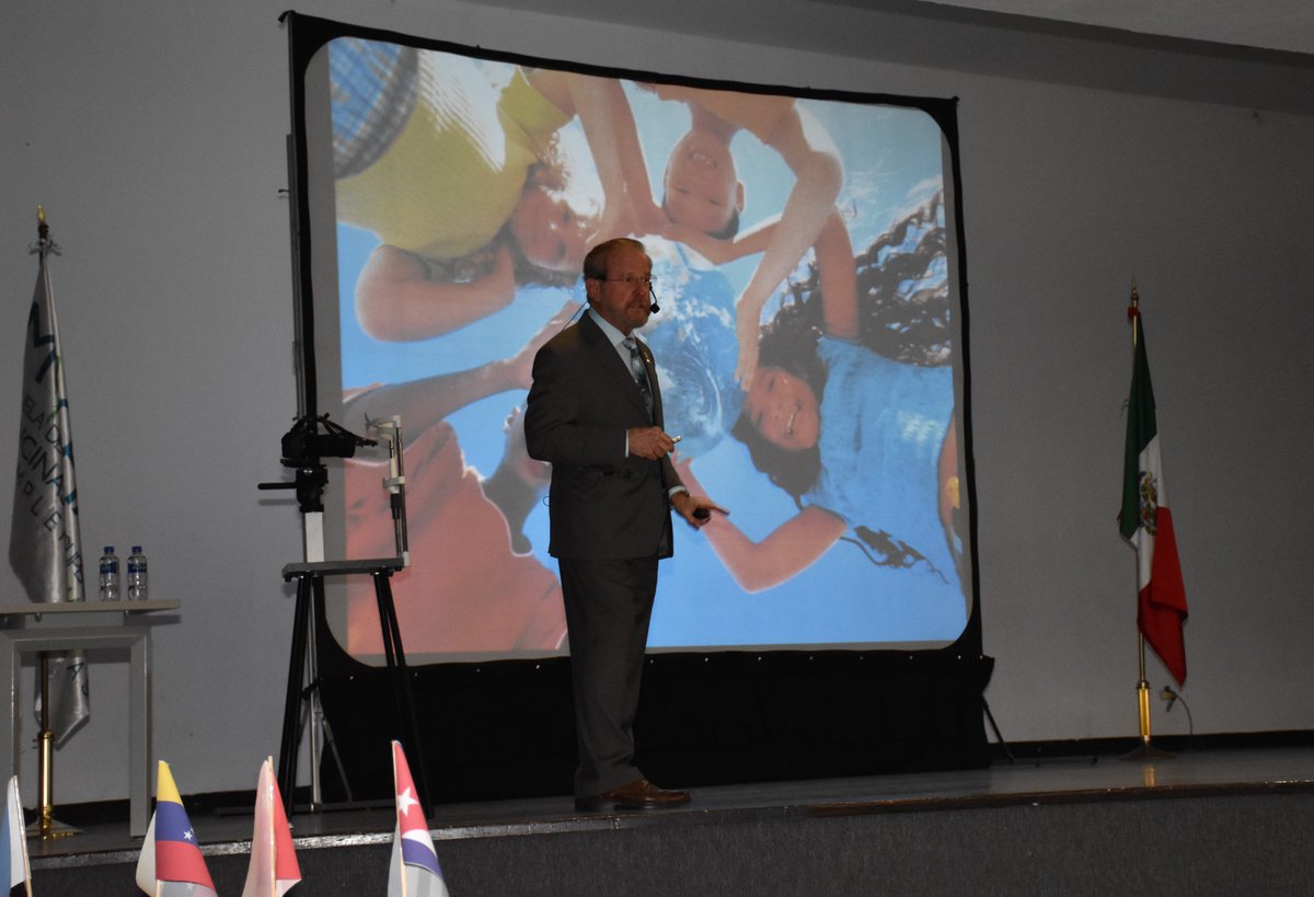 DrPesek's tweet photo. It was a great experience at the 8th Congress by the Escuela de Estudios Superiores en Medicinas Alternativas y Complementarias (Mashach Escuela Superior) #MASHACH #OMRadio #Iridology #Iridología #MedicinaTradicionalMexicana #MedicinaNatural #IridologiaHolistica https://t.co/y9bTP3ufFd