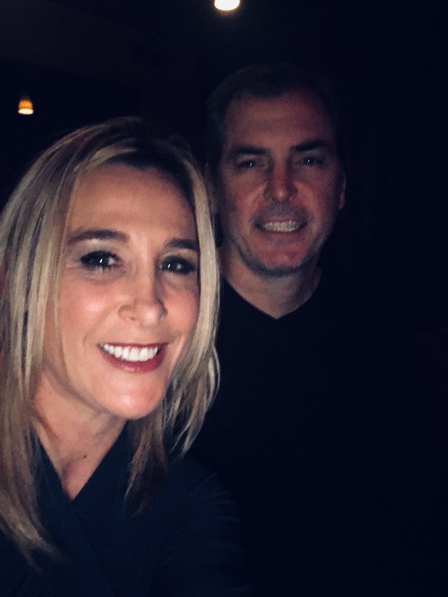 AngieMentink's tweet photo. A night out with the hubs to see @JeffDye at the #parlorlive I didnβt get my ab workout in today/this week/this month... so I am counting on him https://t.co/kGR1ybAuyr