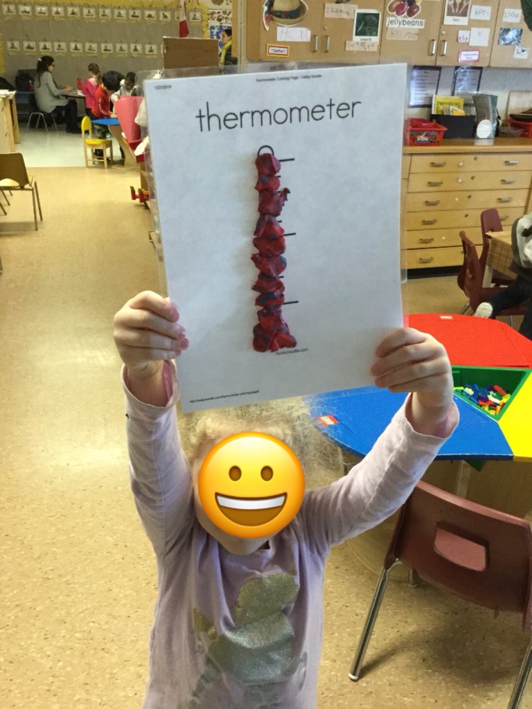MacellaioFDK3's tweet photo. Students are able to show what it looks like when the thermometer is showing hot and cold 🌡 & what items are hot & cold #FDKscience #FDKmath @DPCDSB_BFA https://t.co/EN8ASZhkHP