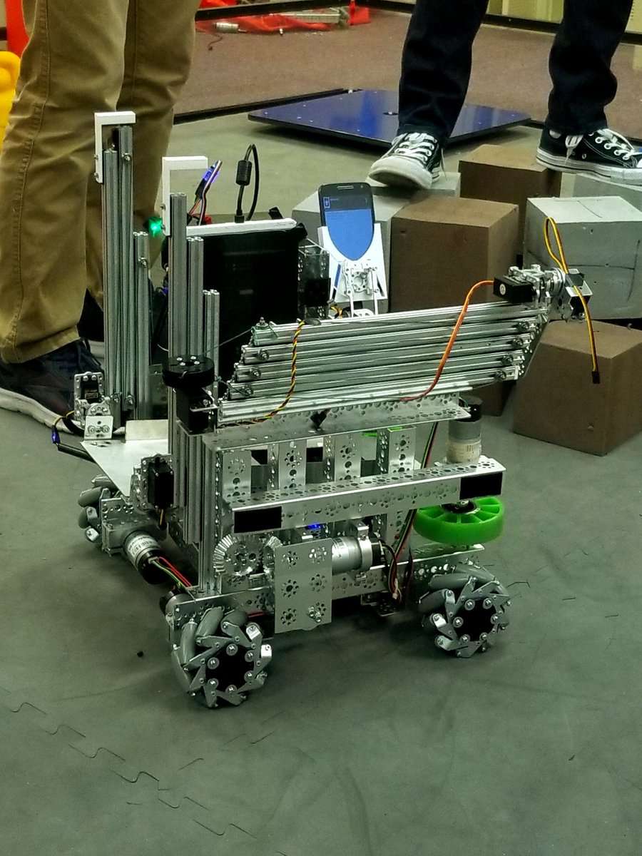 West High Trobotix tweet media