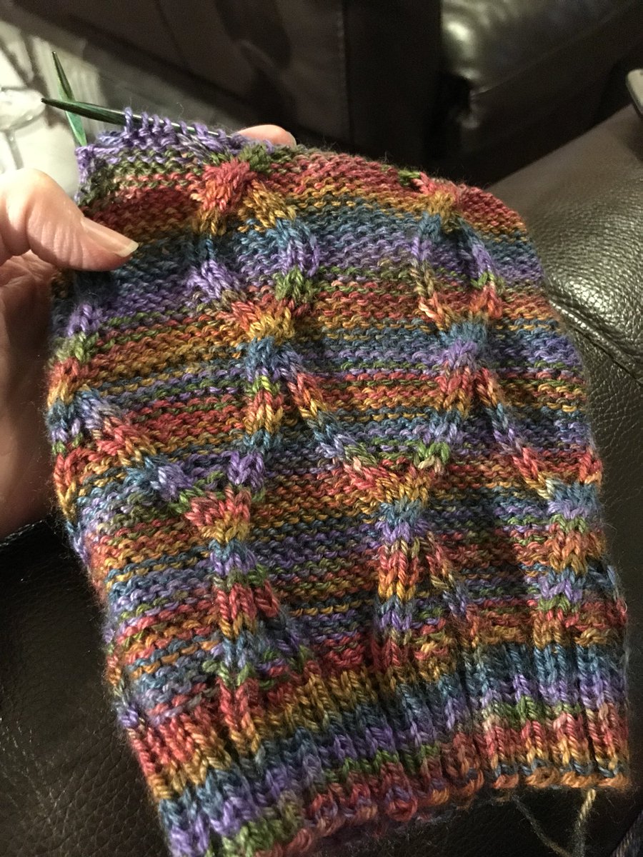 CBethAnderson's tweet photo. Taking a break from #amwriting tonight. Instead, I #amknitting. Recently I accidentally washed and dried my new favorite hat, thereby shrinking/felting it. 😭 Thankfully, I had plenty of yarn left for another. #knitting #knerd https://t.co/sWfbhPeoaX