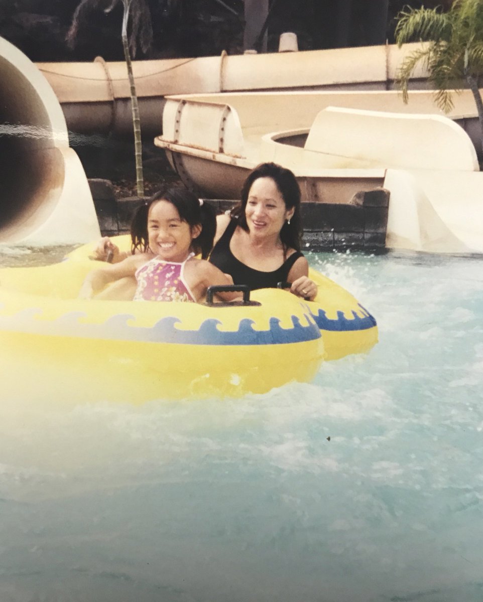 tee_arrell's tweet photo. I’ll never stop missing you mom❣️👼🏻 https://t.co/7VazjD7rUb