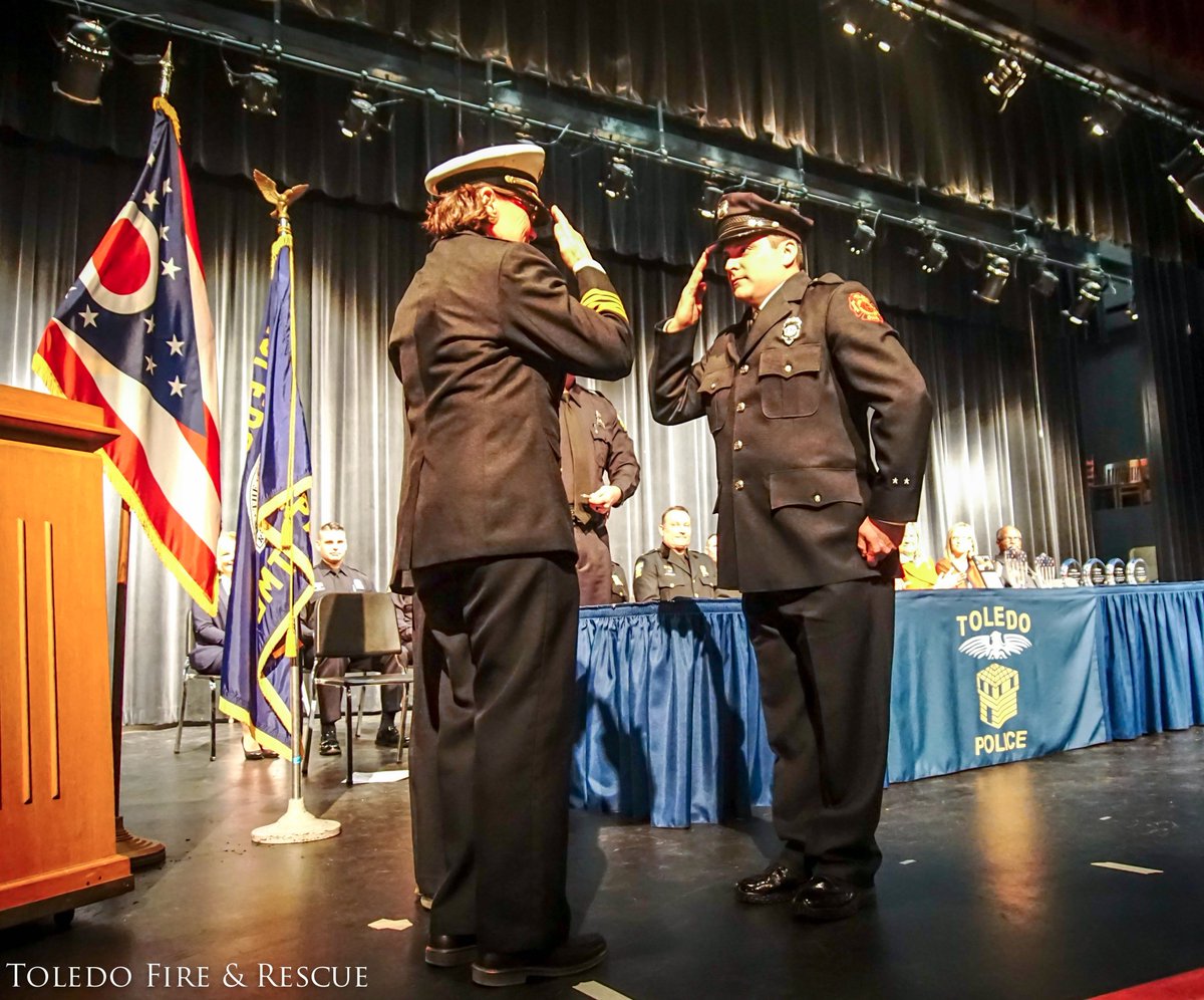 ToledoFire's tweet photo. Congrats to @ToledoPolice Academy Class #64! We are happy to have #TFRD Firefighter James Trevino back after being on loan to #TPD as he completed the 30 week police academy. He will now join the best of the best @TFDArsonUnit! #thinblueredline #toledostrong https://t.co/wqFTwjMSOx