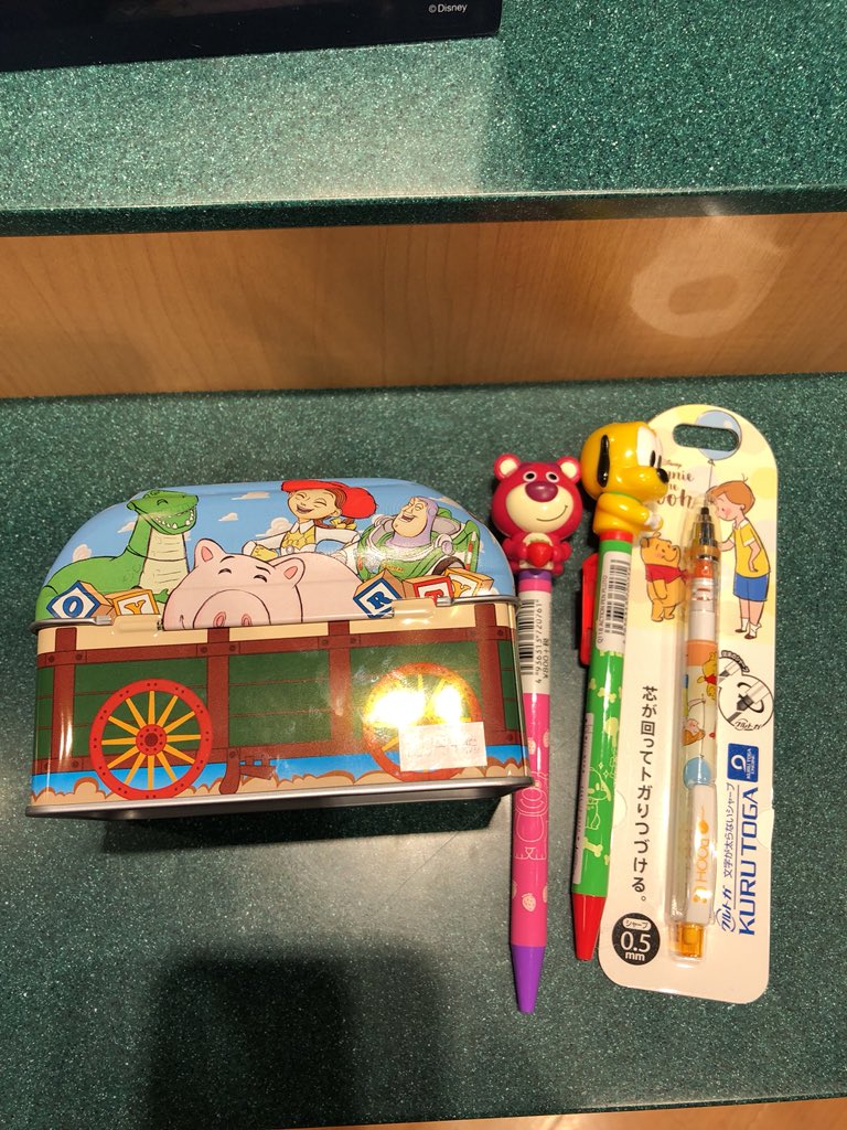 alexboy1209's tweet photo. #disneystorecp https://t.co/9Uf6f7UOP8