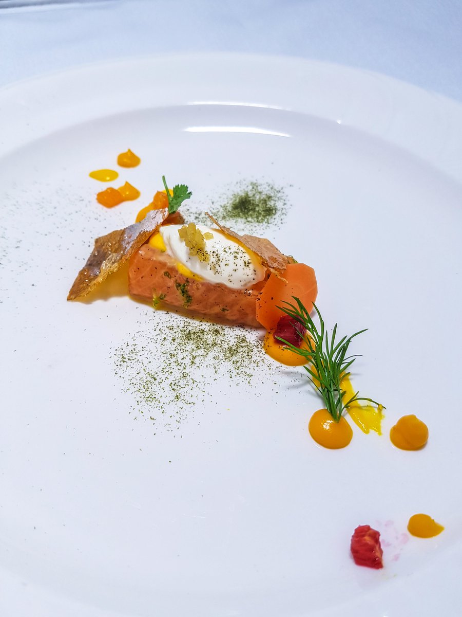 GKitchenParty's tweet photo. .@GonzalezEric's Arctic char confit at 46 degrees, crispy skin flavours and textures of carrots citrus puree and a touch of ginger [MYSTERY WINE EVENT]. #CCC2018 https://t.co/wa5ZrdLpDN