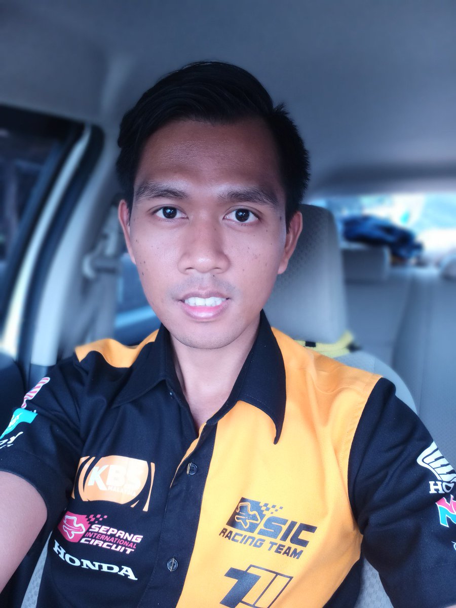 Zainularifin257's tweet photo. Arrived (@ Taman Sentosa, Gemas) https://t.co/XYYneb2Gda https://t.co/0lGEbjMw0x