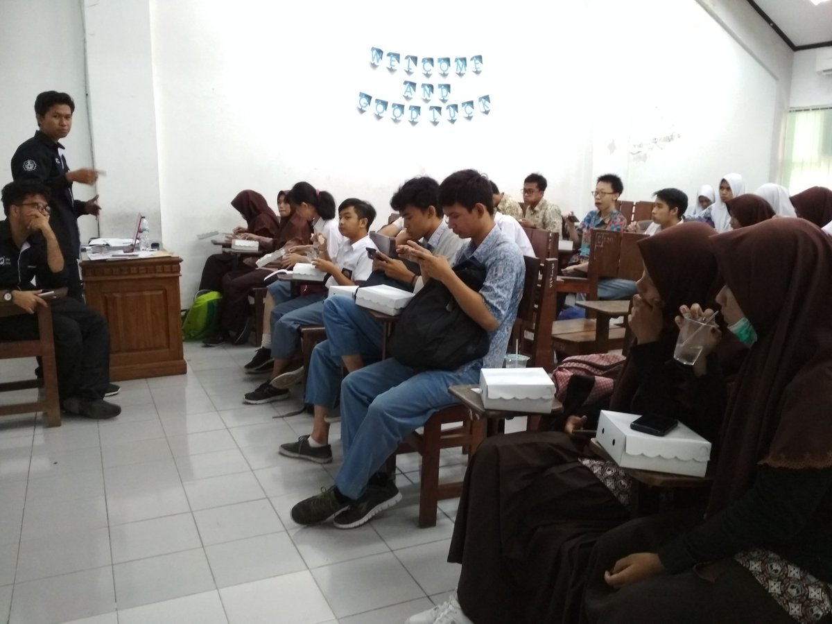 EPW 9th EDITION tweet media