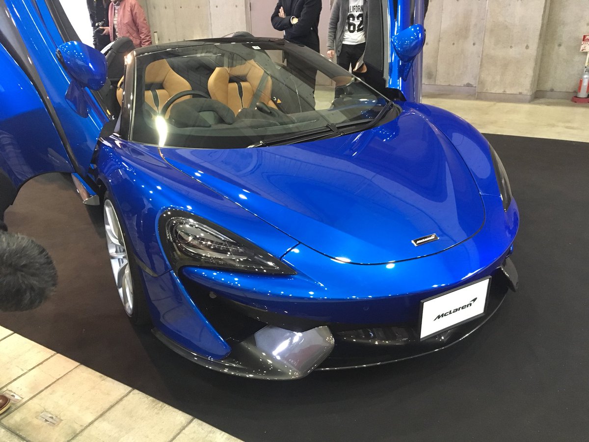 O Xrhsths しんいち Sto Twitter 右ハンドルでも 外国車は基本ワイパーレバーとウインカーレバーは日本車と逆 数年前 日本から撤退したフォードのフォーカスは日本車と同じだったとか メルセデスベンツa180はウインカーとワイパーが左レバーで 右がシフトレバー O Xrhsths しんいち Sto Twitter 右ハンドルでも 外国車は基本ワイパーレバーとウインカーレバーは日本車と逆 数年前 日本から撤退したフォードのフォーカスは日本車と同じだったとか メルセデスベンツa180はウインカーとワイパーが左レバーで 右がシフトレバー
