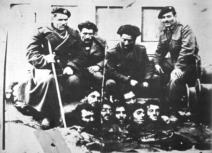 maja99906011's tweet photo. #Macedonia #Macedonia look the same would #nato #eu #usa supstitising nazi to happend again (link: https://t.co/qt6hNknkgW) https://t.co/qt6hNknkgW https://t.co/iljMe29krB