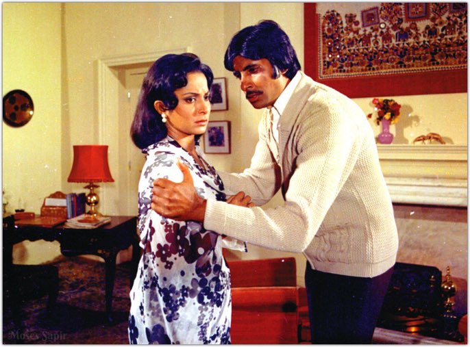 Moses Sapir on Twitter: "Amitabh Bachchan ji and Waheeda Rehman ji ~ Kabhi Kabhie' @SrBachchan Happy Birthday Waheeda Ji… "