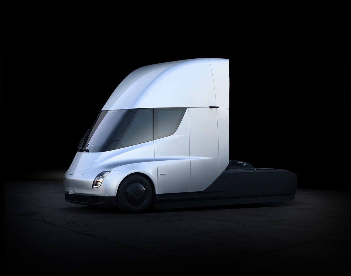 iNetDev's tweet photo. @Tesla is offering a chance to RACE the TESLA SEMI TRUCK on their test track!  Sign-up at: https://t.co/bX1Rfwnxa4  #Tesla #TeslaSemi #RaceATesla https://t.co/YiZJH7r00u