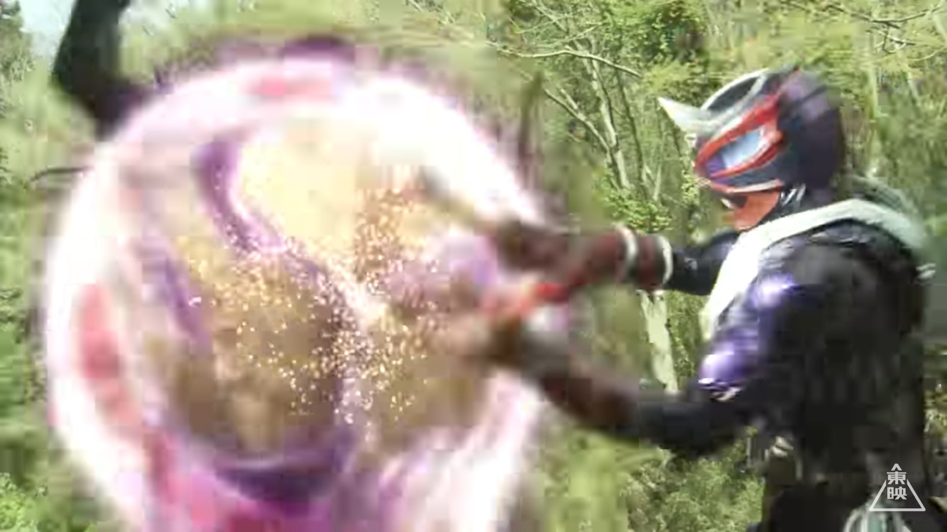 توییتر ひでまろ در توییتر 爆裂強打の型のシンプルでスタイリッシュな叩き方とド迫力な攻撃エフェクトのコンボが最高 仮面ライダー響鬼 T Co Ggvxl1csyu