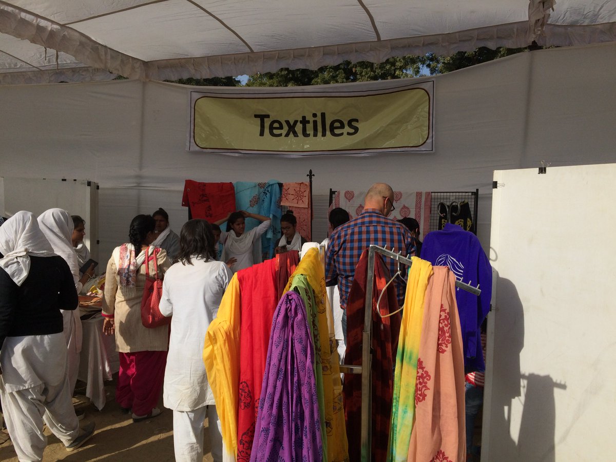 SigmaSixQV's tweet photo. DEI Quantum Jugaad - Encouraging students to setup Micro-Enterprises - products for display and sale - Dairy, Agri-products, Textiles and Apparel on Founder's Day (31st Jan). https://t.co/ZHhgYGs2OQ