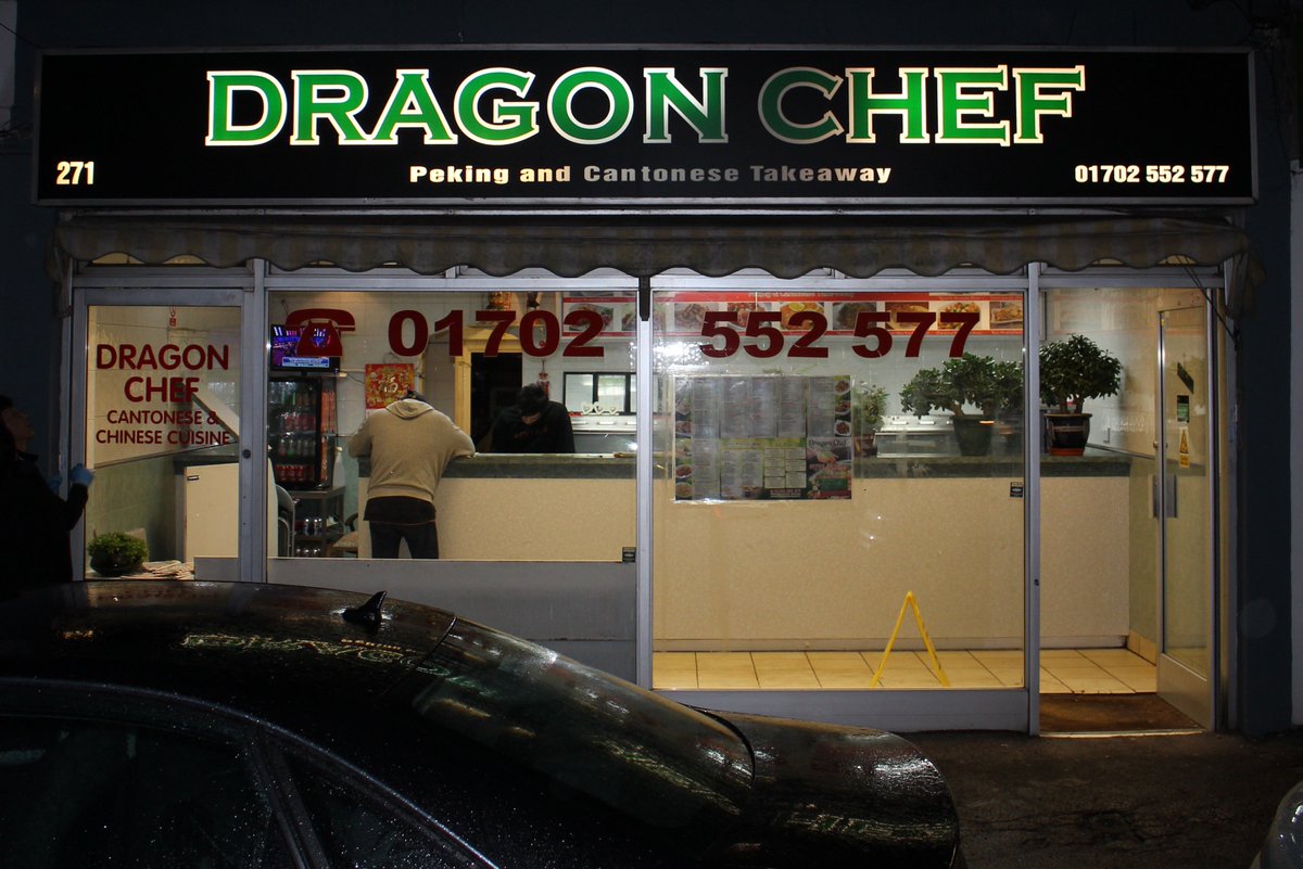 zenessex's tweet photo. Made our first illuminated sign for Dragon Chef and installed in Thundersley Essex #vinylgraphics #zenessex #essex #dragonchef #illumination #signs #zxstudio https://t.co/CXGtrTvwVo