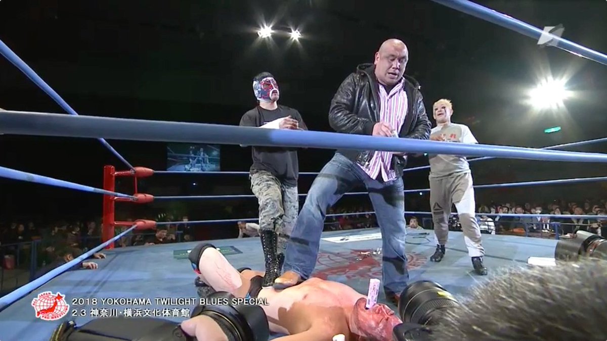 O Xrhsths ｐなわ Sto Twitter カマボコを諏訪魔の口に入れハイボールで乾杯 Ajpw Samuraitv 全日本プロレス 諏訪魔 ケンドー カシン 藤田和之 Nosawa論外 永田サンお顔カシンマスク はぐれigfインターナショナル