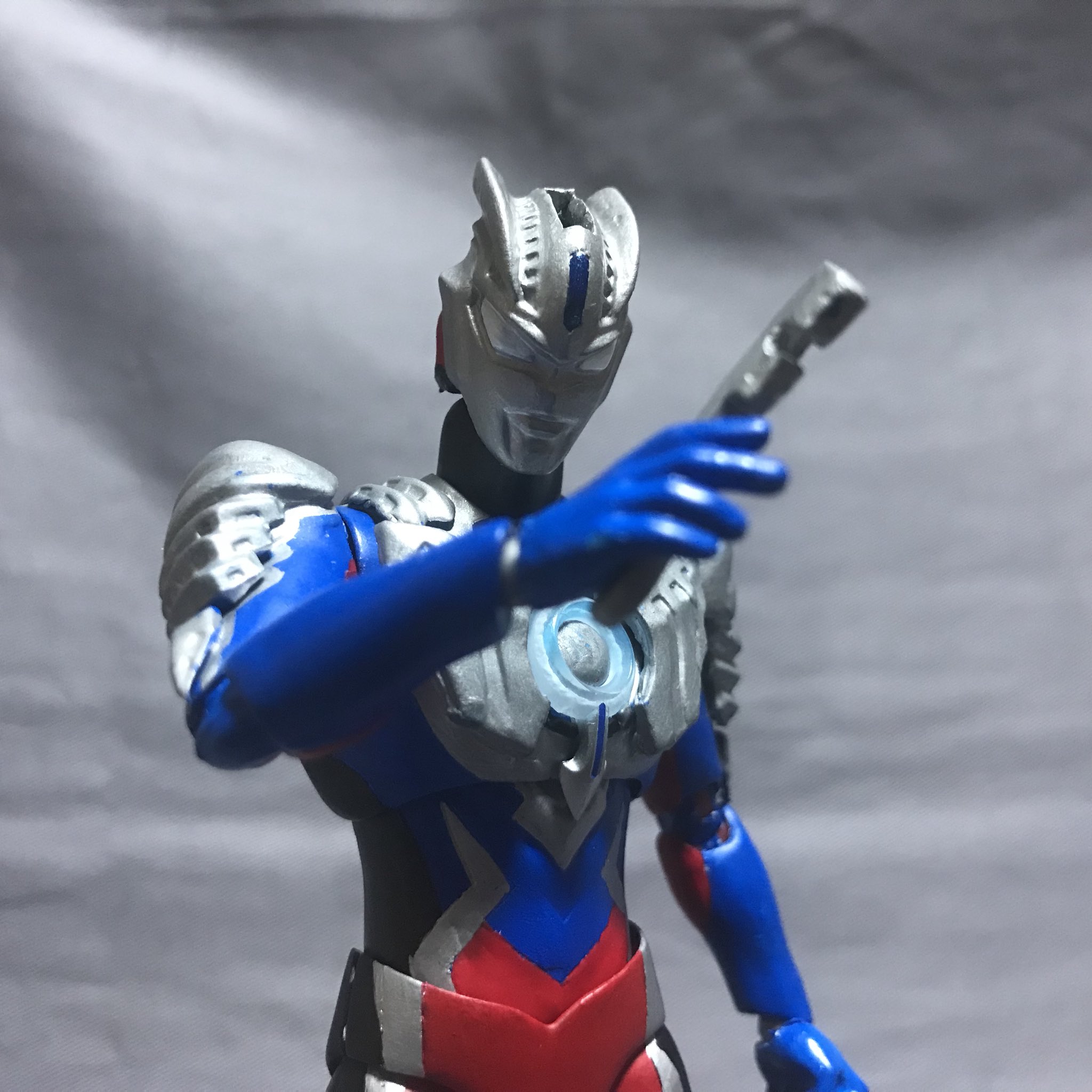 改造品】S.H.Figuarts ウルトラマンオーブ エメリウムスラッガー
