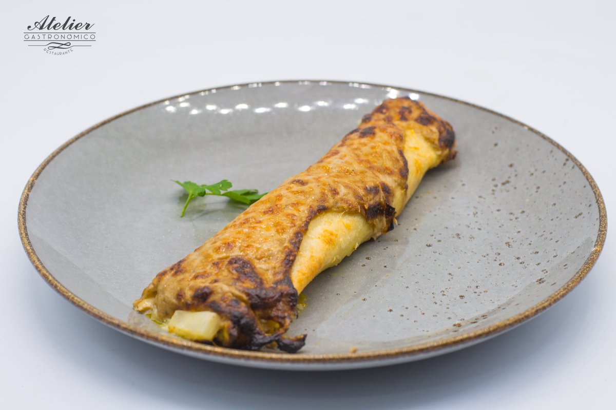 atelierGastro's tweet photo. Feliz #FinDeSemana 

Escápate del frío de la mejor forma... nosotros te ofrecemos unas opciones bien sabrosas.
Nuestro menú de mediodía da que hablar ;)

#restaurante #atelier #canovas #valencia https://t.co/IXN7anTiYv