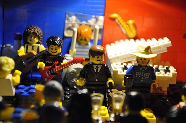 bobbut_project's tweet photo. Bobbut Rhetorical Show - Chapter 2: Miss Jazz &amp; Lady Blues #bobbut #bobburchy #bobbutstainofmind #bobbutforpresident #lego #jimmypage #ledzeppelin #guitar #bobbutrhetoricalshow #rhetoric #show #tv https://t.co/pLbXOX5UgI https://t.co/uLYqjlwQFf
