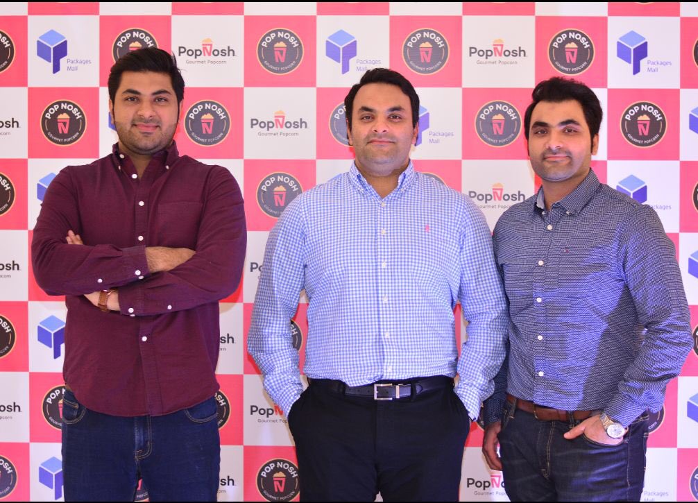afifajmaniar's tweet photo. Spotted the founders and owners of #PopNosh @pop.nosh Salman Zubair; Usman Zubair, Faizan Zubair at the soft launch of their Kiosk at Packages Mall Lahore yesterday. #MyAwesomeJourney #TheDragon360 #Revolution #Blogazine #PakistansFirstBlogazine https://t.co/5mBhOXNNFs