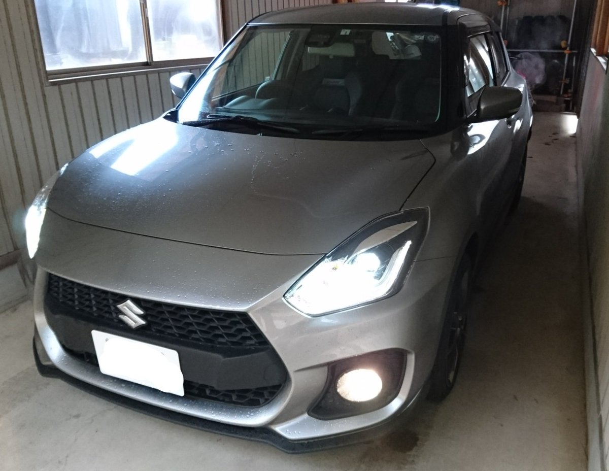 Rob スイフトスポーツ納車されました 色はシルバーにしてみました 4ヶ月待ちましたが待った甲斐がある楽しい車です Rob スイフトスポーツ納車されました 色はシルバーにしてみました 4ヶ月待ちましたが待った甲斐がある楽しい車です