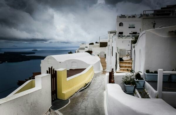 Greekit2's tweet photo. Winter in Santorini #Greece #greek #GreekIslands #photography #photo #sky #mood #Travel #travelblogger #greekit https://t.co/6ANnd25sMp