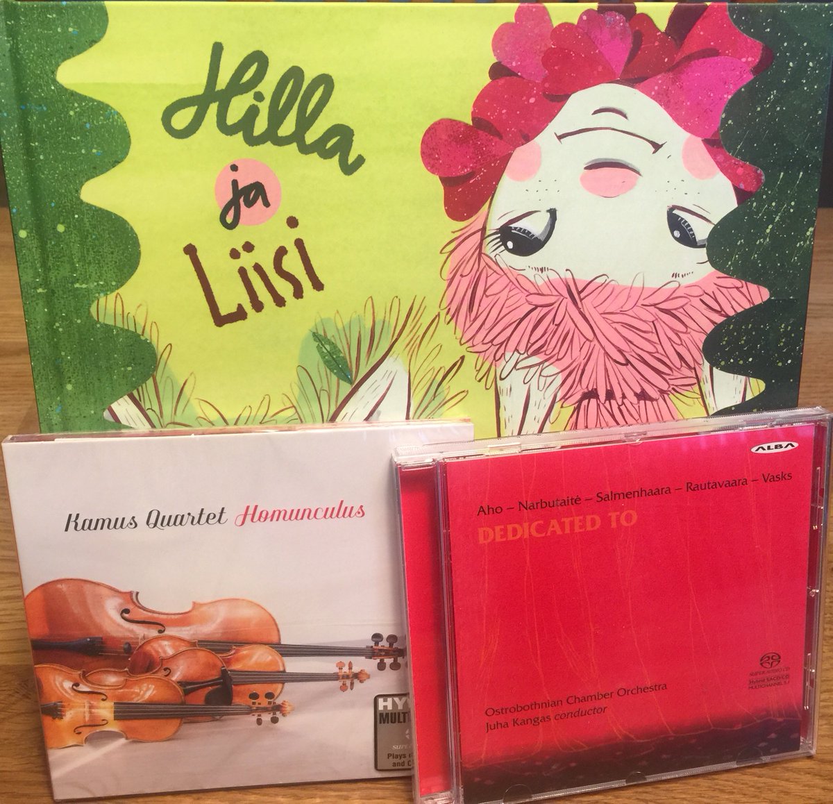 Tänään Emma Gaala! 
Alballa kolme ehdokasta, kaksi klassisen ja yksi lasten levyjen sarjassa.
Peukut pystyyn!
 <a href="/emma_gaala/">EMMA GAALA OFFICIAL</a> @KPnKamariork <a href="/Kamusquartet/">Kamus Quartet</a> <a href="/albarecords2/">Alba Records</a>